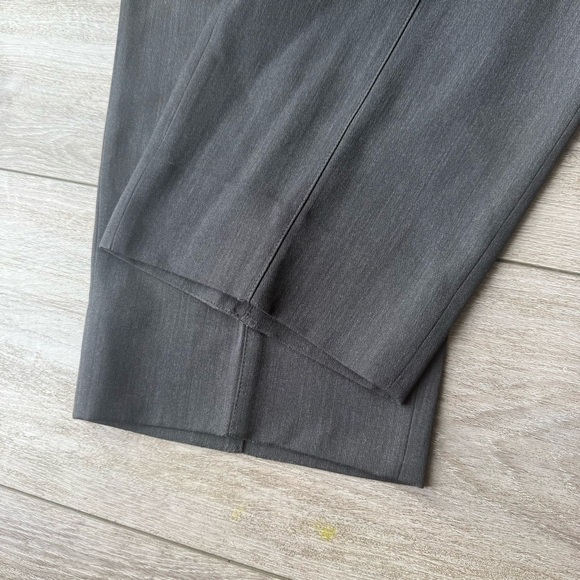 Armani Collezion Pure Wool Grey Cropped Trouser Pants Made in Italy - Picture 5 of 15